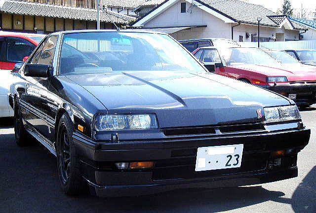 DR30スカイラインRS-XターボC ダークブルー DR30スカイラインRS-XターボC ダークブルー